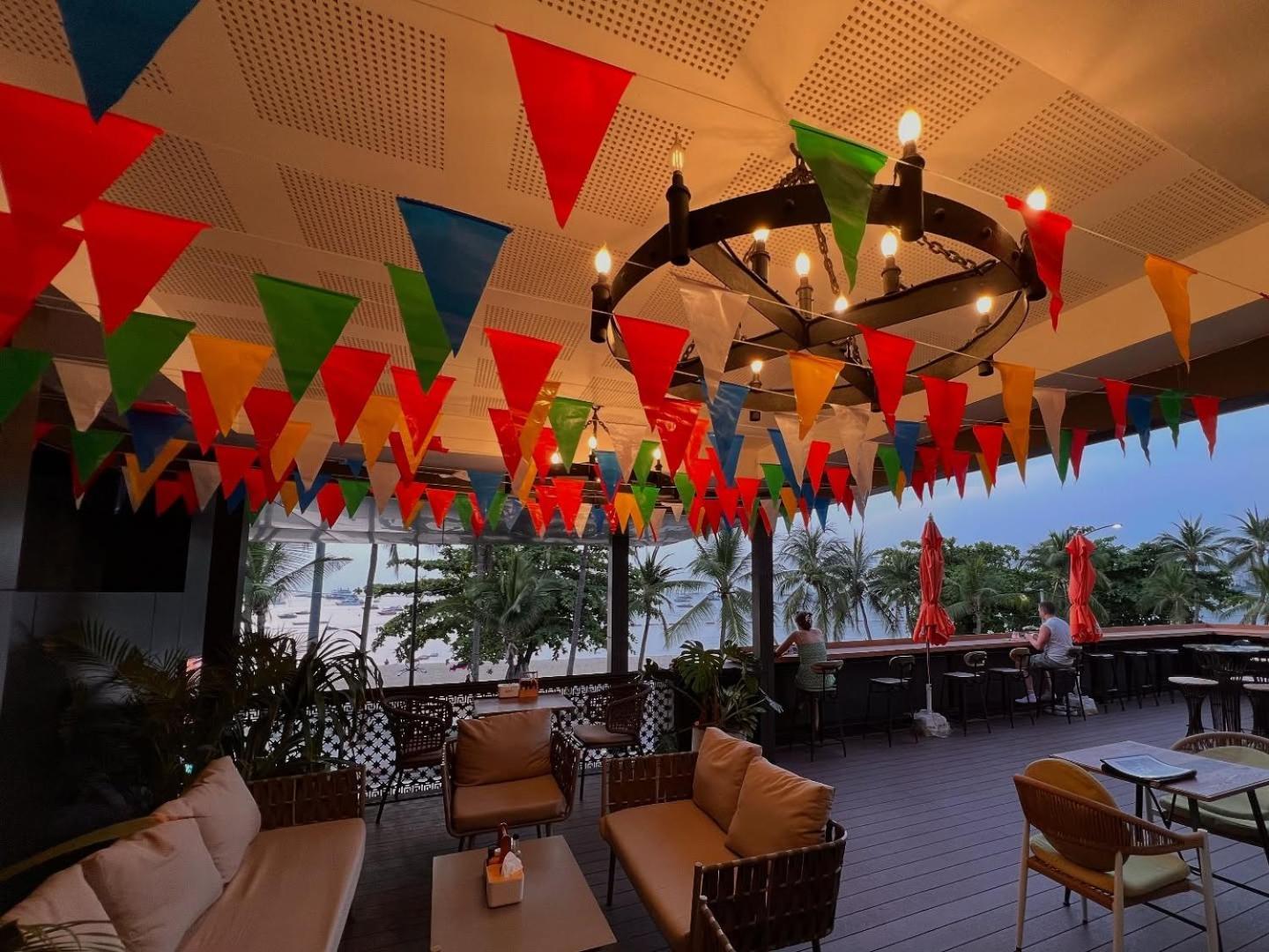Hotel kapsul Nonze Pattaya